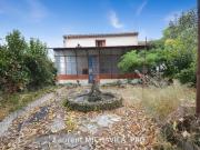 Maison de village de 60m2 à rénover avec garage et...