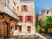 Maison de village en pierre 8 pièce s 125 m2 jardin...