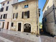 Maison de Village en pierre avec fort potentiel