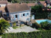 Maison de village en pierres