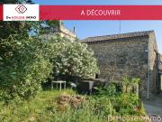 Maison de village en pierres avec cour et jardin