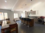 MAISON DE VILLAGE ENTIÈREMENT RÉNOVÉE AU CENTRE DU VILLAGE