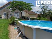 Maison de village indépendante avec piscine hors sol...