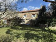 Maison de village magnifiquement rénovée avec jardin...