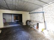 Maison de village terrasse grand garage petite cour