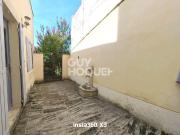 Maison de Village type 7 de 158 m² avec piscine, cour...