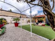 Maison de ville 10 pièces 320 m2 implantée sur sa...