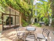 Maison de ville 10 pièces 360 m²