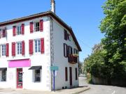 Maison de ville, 165 m², 4 chambres, local commercial