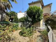 MAISON DE VILLE A RAFRAICHIR AVEC GARAGE DANS...