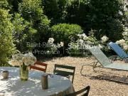 Maison de ville avec jardin et piscine à 5mn à pied du...