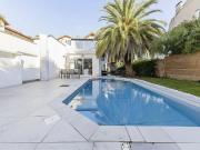 Maison de ville avec piscine