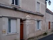 Maison de ville dans un village agréable