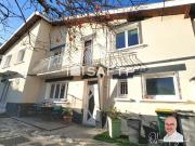 Maison de ville familiale avec terrasse et garage