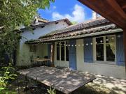 Maison des années 70 avec piscine, 4 chambres et garage...