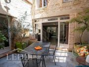 Maison d'exception hyper centre Agen Garage et terrasse