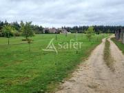 Maison d'habitation avec dépendances agricoles