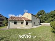 Maison d'habitation d'environ 200m² 205m² Beaumont