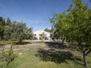MAISON D'HOTE EN PIERRE AVEC JARDIN ET PISCINE,...