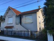 Maison divisée deux appartements