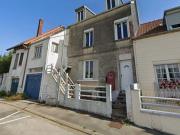 Maison en bord de mer avec 5 appartements à vendre à...