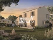 Maison en bord de mer avec jardin