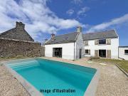 Maison en bord de mer avec jardin