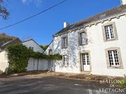 Maison en bord de mer avec jardin