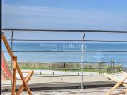 Maison en bord de mer avec terrasse