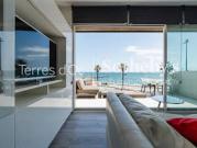 Maison en bord de mer avec terrasse