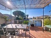 Maison en marina de type P4 en duplex à vendre à Aigues...