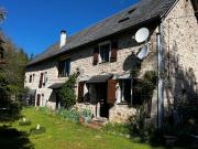 Maison en pierre, 3/4 chambres. Jardin 540 m2