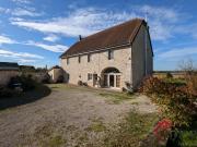 Maison en pierre à Broye les Pesmes
