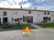 Maison en pierre accès conche saint pierre le vieux