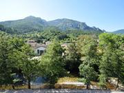 MAISON EN PIERRE AVEC COUR