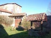 FERME EN PIERRE AVEC DEP TERRAIN FERME EN PIERRE AVEC DEP TERRAIN