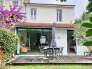 Maison en pierre avec garage et jardin PARC LESCURE