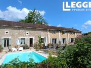 Maison en pierre avec gîte et dépendances du château...