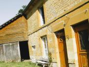 Maison en pierre avec grange sur un terrain de 3780 m²