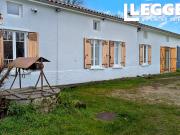 Maison en pierre de 132m² avec terrain constructible à...