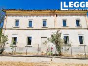 Maison en pierre de 135 m² avec garage & jardin dans un...