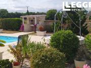 Maison en pierre de 180m2, 6 pièces, cuisine équipée,...