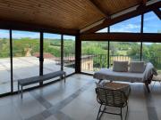 Maison en pierre de 88 m2 avec piscine, terrasse et jardin s