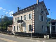 Maison en pierre éco rénovée avec appartement...
