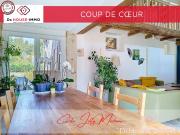 Maison en pierre rénovée 205m² 4 chambres jardin 2.04 ha