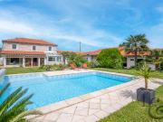 Maison en pierre rénovée à vendre proche commerces de...