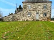 ? Maison en pierre rénovée + grange – Terrain 5992 m² –...