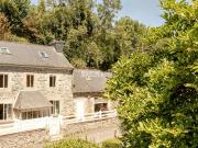 Maison en pierres 4 ou 5 chambres Trédarzec