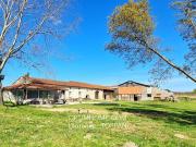 Maison en pierres avec dépendances à TRENTELS 47