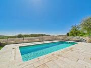 Maison en pierres avec trois chamabres alliant charme et...